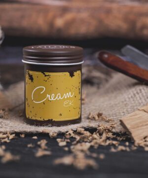 TAILOR’S Cream